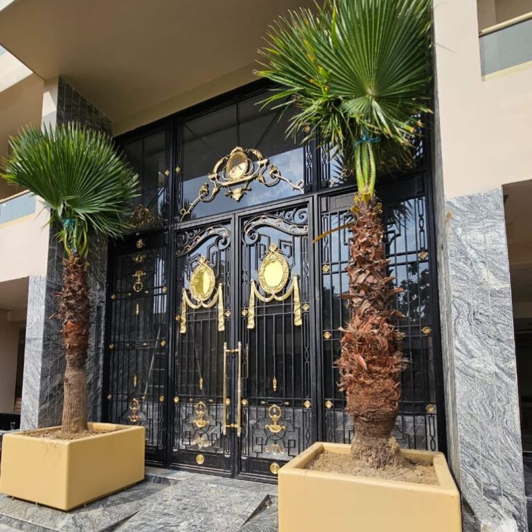Luxury Classical Main Gate Design in Bangalore