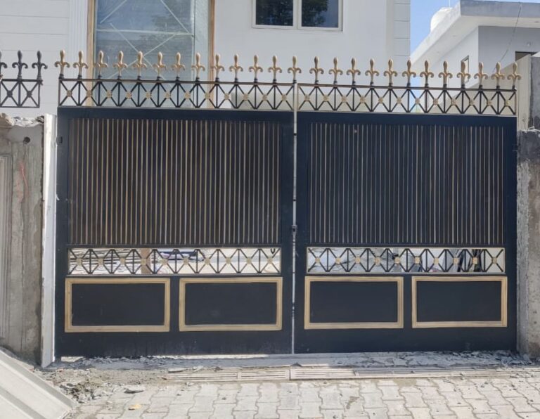 Classical Main Gate Design for House in Mangaluru